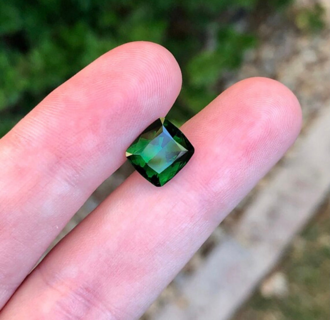 Tsavorite Ga Rent Tsavorite Garnet